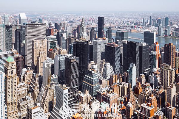 酒店如何節(jié)能減排?看能源管理系統(tǒng)的力量(圖1) aerial photography of the city at daytime.jpg