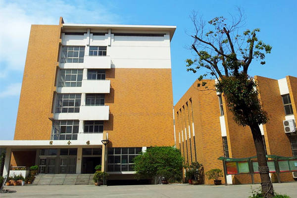 建筑能耗監測系統存儲管理服務器的基本介紹!(圖1) 建筑能耗監測系統存儲管理服務器的基本介紹!(圖1)